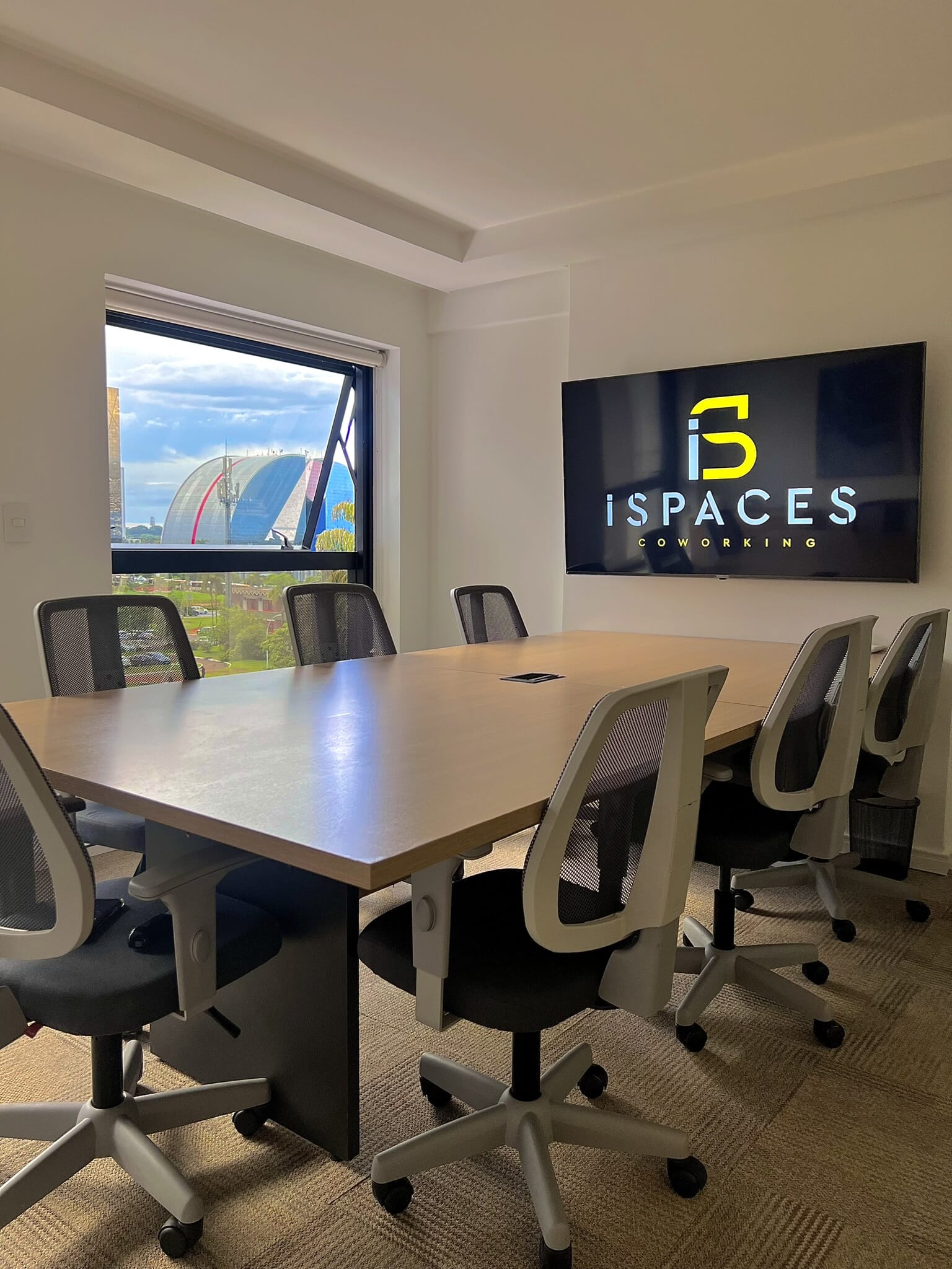Sala de Reuniões - iSpaces Brasília